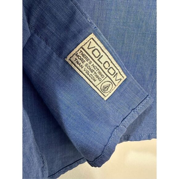 Volcom men’s blue button down long sleeve shirt size Medium. #42-1042 - Picture 6 of 8